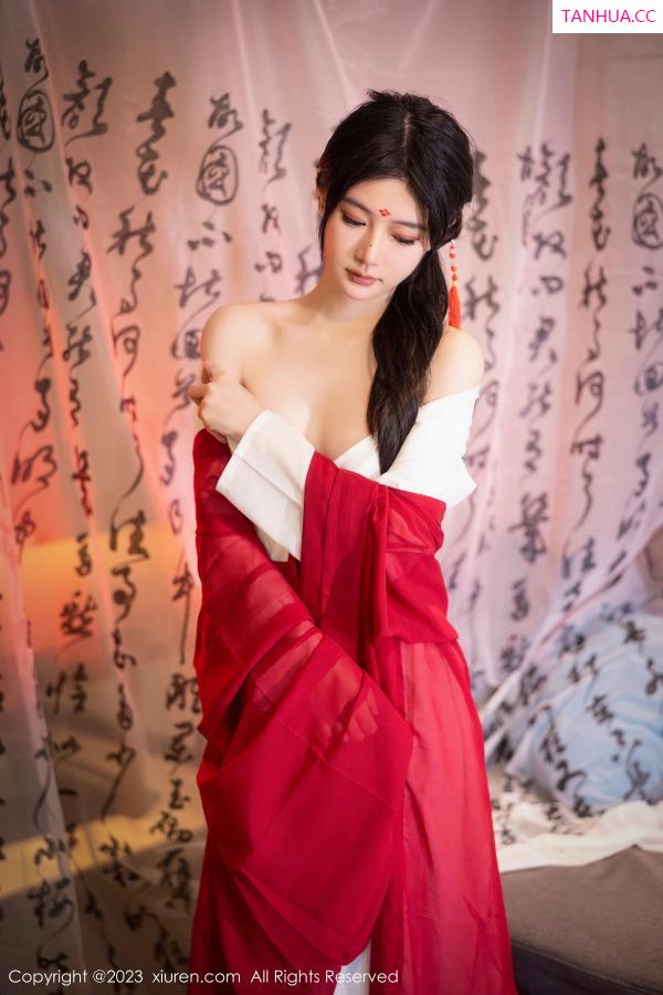   [XiuRen]高清写真图 2023.08.04 No.7192 幼幼 古装美腿第10张图片